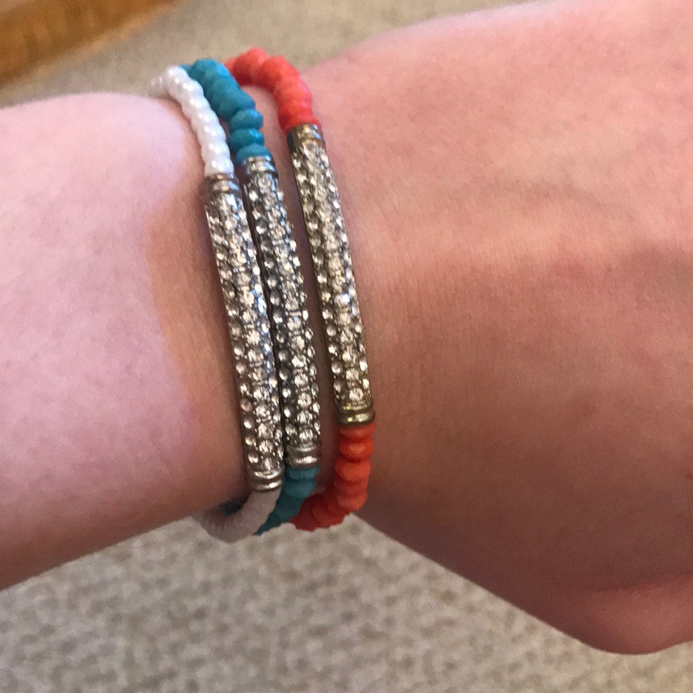 Colorful beaded bracelet with rhinestone accent